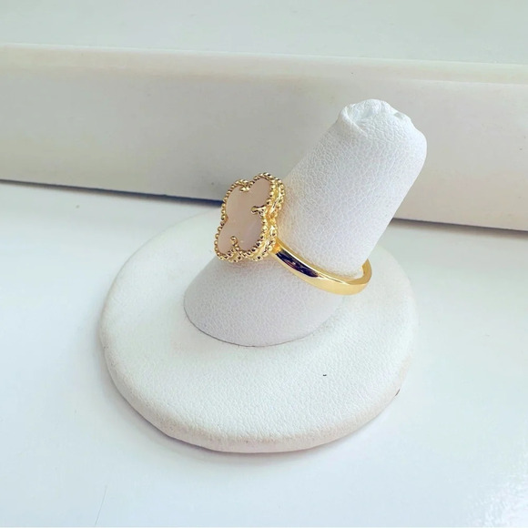 18K Gold Plated Four Leaf Clover Mother Of Pearl Adjustable Ring - Picture 4 of 6